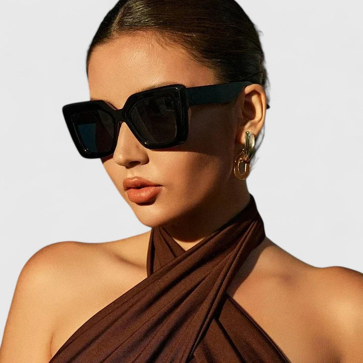 MÁRIA™ | Raeyana | Stílusos Napszemüveg