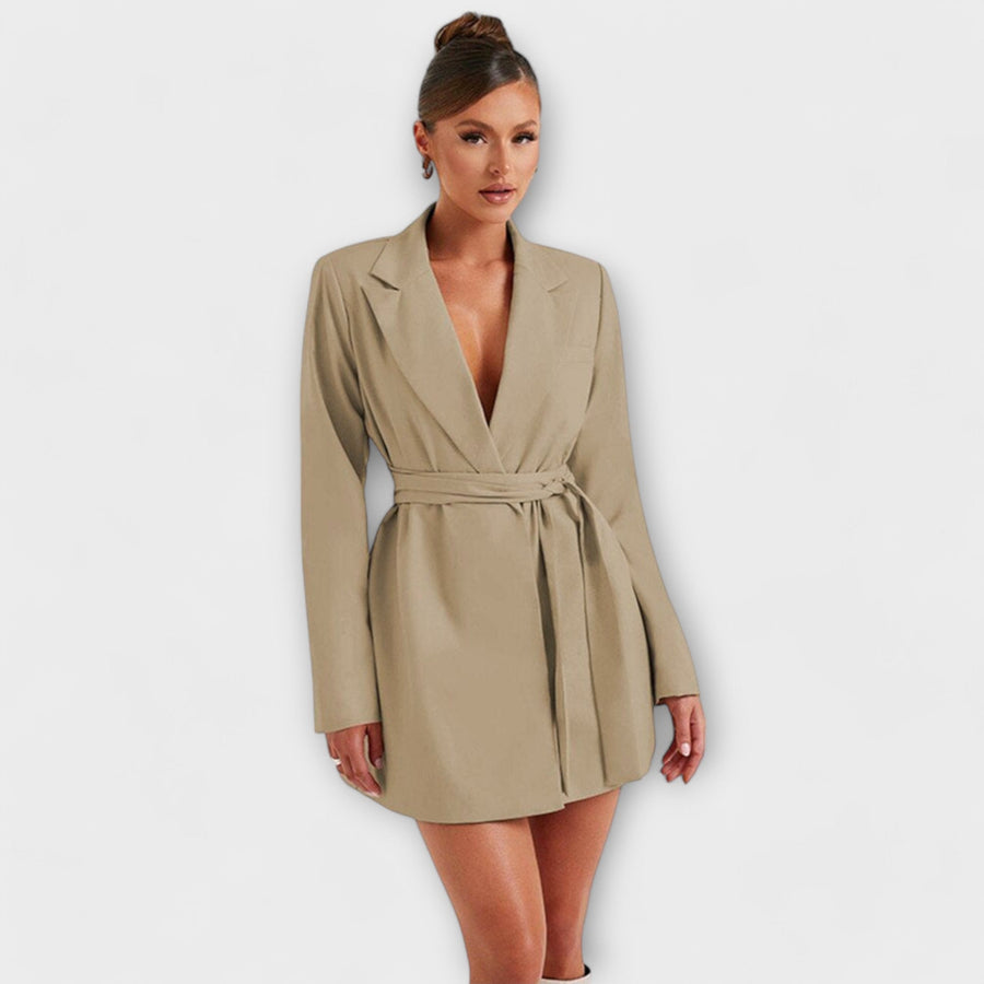MÁRIA™ | Suzanne | Elegáns Rövid Ruha