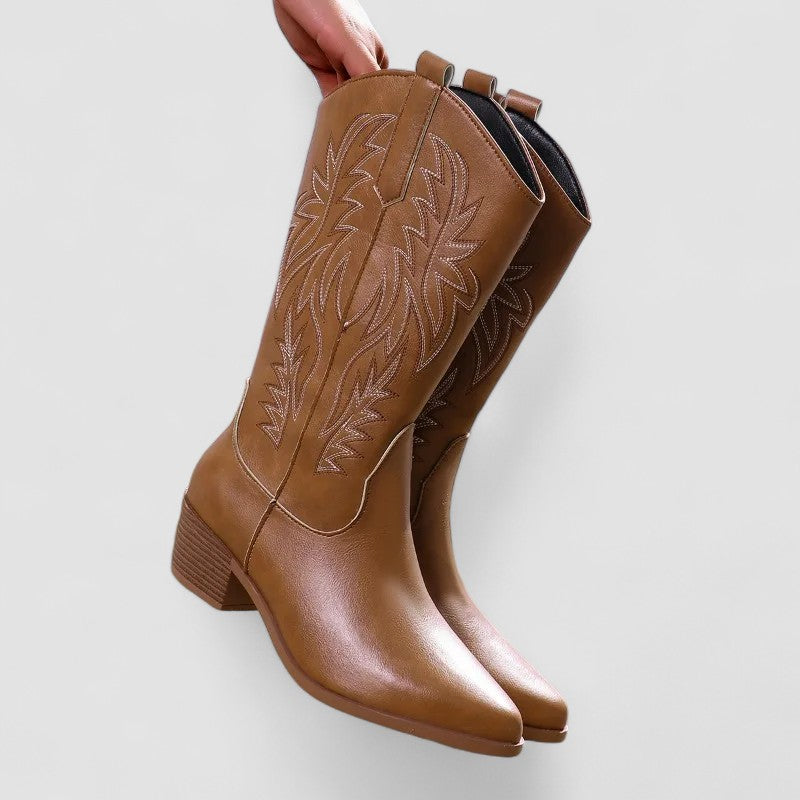 MÁRIA™ | Gyöngyi | Ortopédiai Cowboy Csizma
