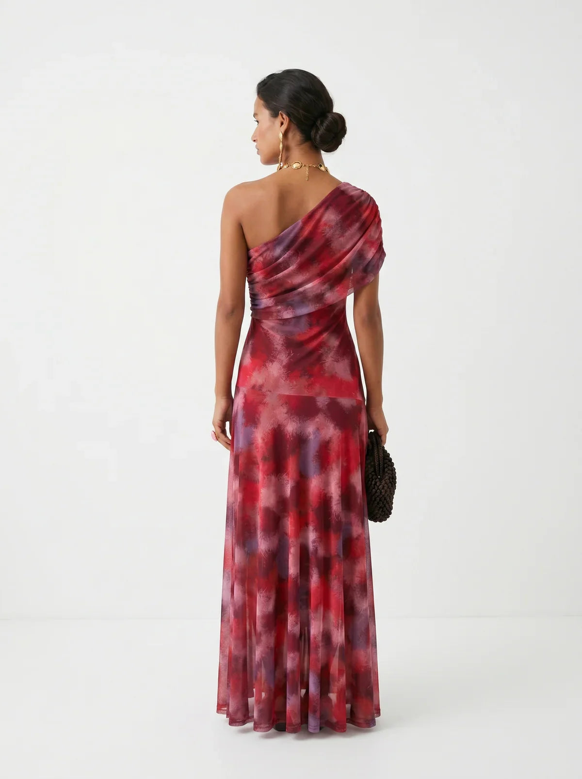 MÁRIA™ | Uma | Lágy esésű hosszú ruha elegáns dizájnnal