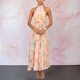 MÁRIA™ | Esther | Elegáns Halter nyakú ruha mintával
